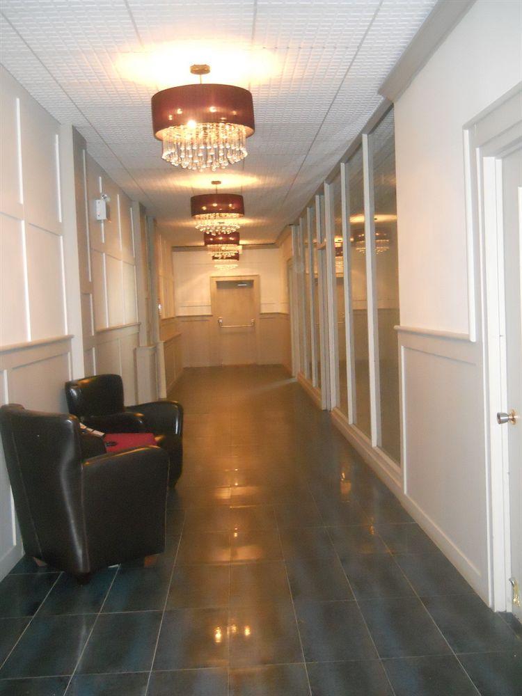 Travelodge By Wyndham Trois-Rivières Exterior foto