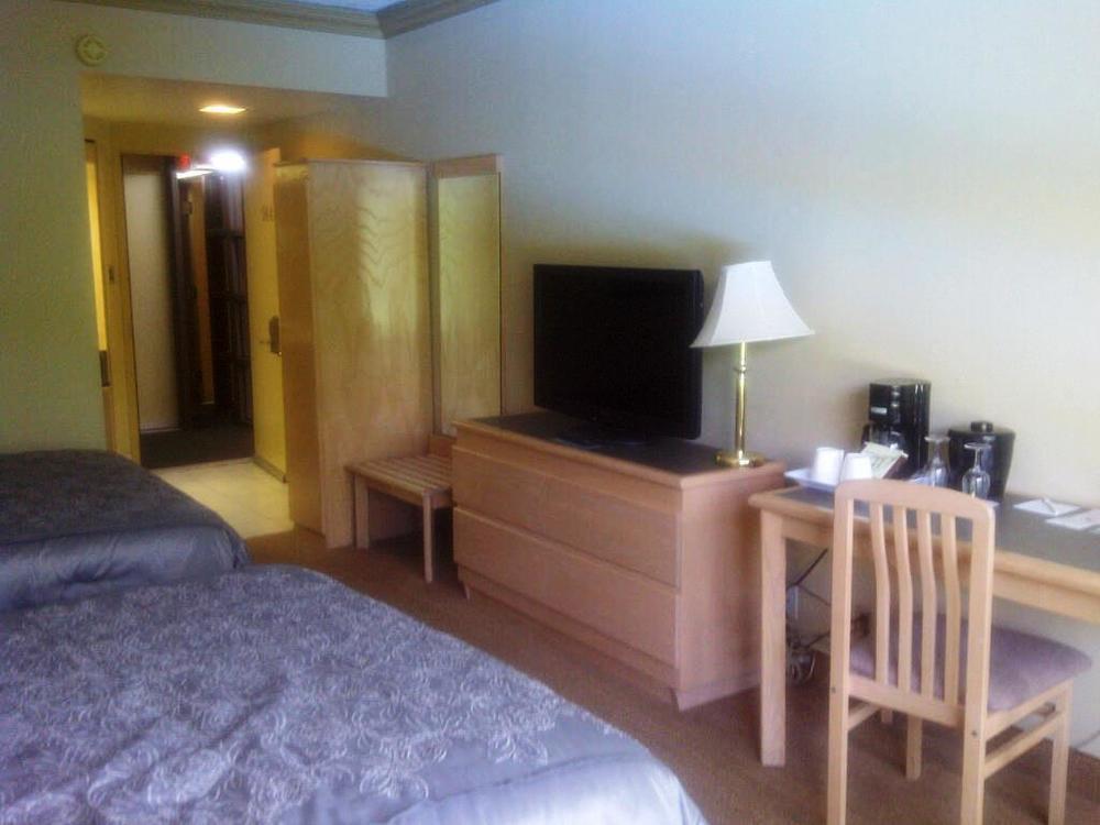 Travelodge By Wyndham Trois-Rivières Habitación foto